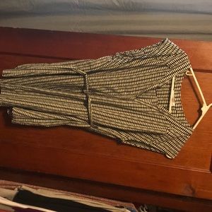 Motherhood maternity shirt